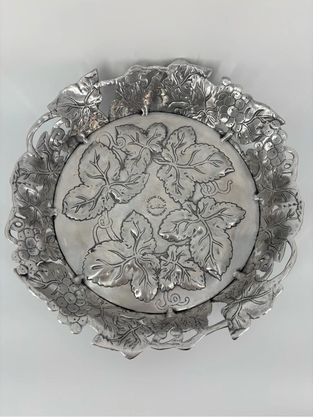 Signed Arthur Court 2003 Grapevine Aluminum Serving Tray Bowl Platter 13”